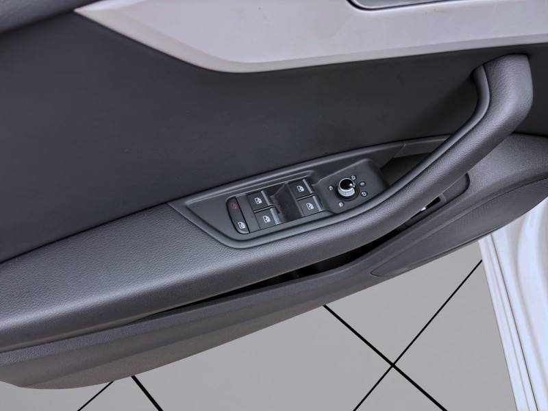 Bild 10: Audi A4 Avant 40 TDI ADVANCED NAVI+ KAMERA PDC SITZHZG