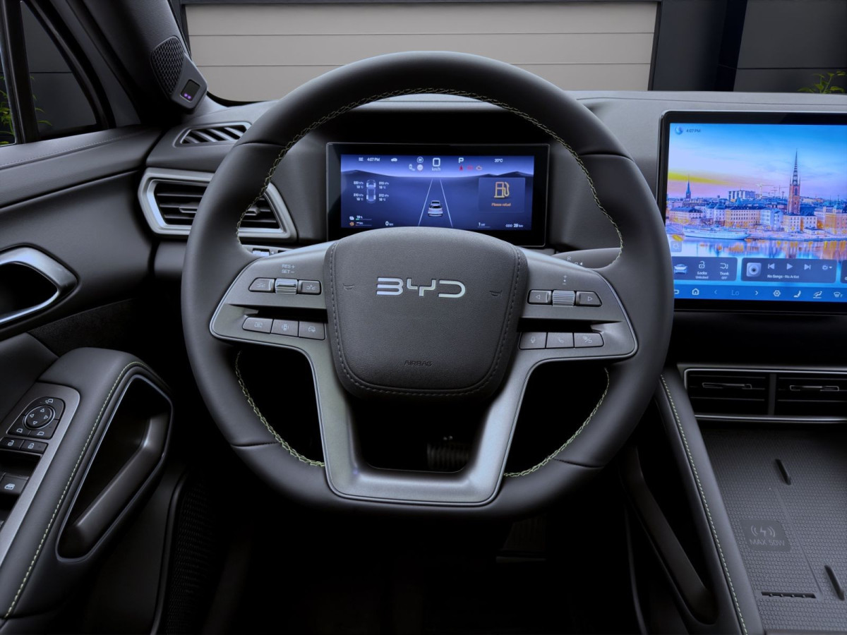 Thumb 11: BYD ATTO 2 DM-i BOOST PANO NAVI 360* PDC LED