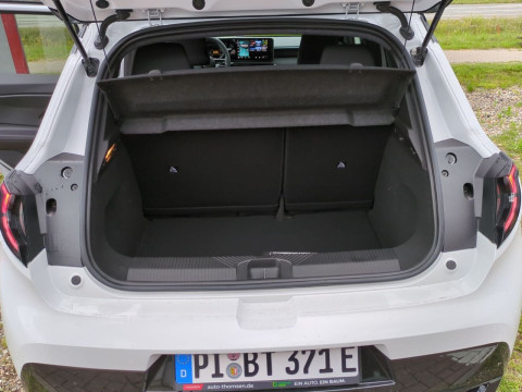 Ansicht 25 - Gebrauchtwagen Fahrzeug, Modell Micra der Marke Nissan von Verkäufer C. Thomsen GmbH