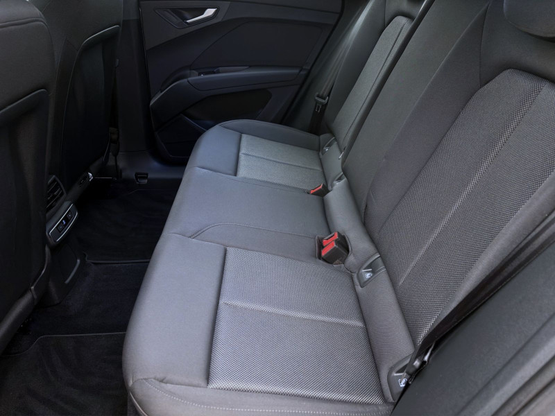 Bild 15: Audi Q4 e-tron 35 NAVI KAMERA LED SITZHZG VIRTUAL