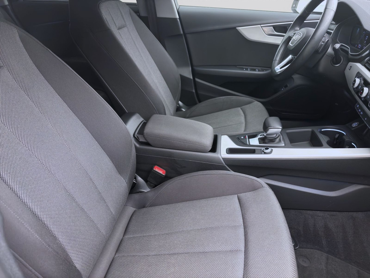 Thumb 16: Audi A4 Avant 40 TDI S LINE NAVI KAMERA SITZHZG VIRTUAL