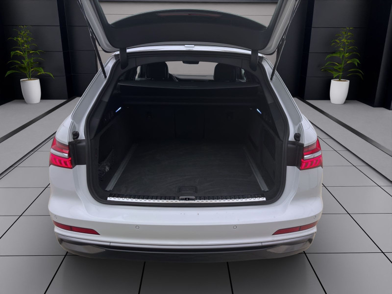 Bild 4: Audi A6 Avant 40 TDI Q S LINE PANO AHK HD-MATRIX NAVI