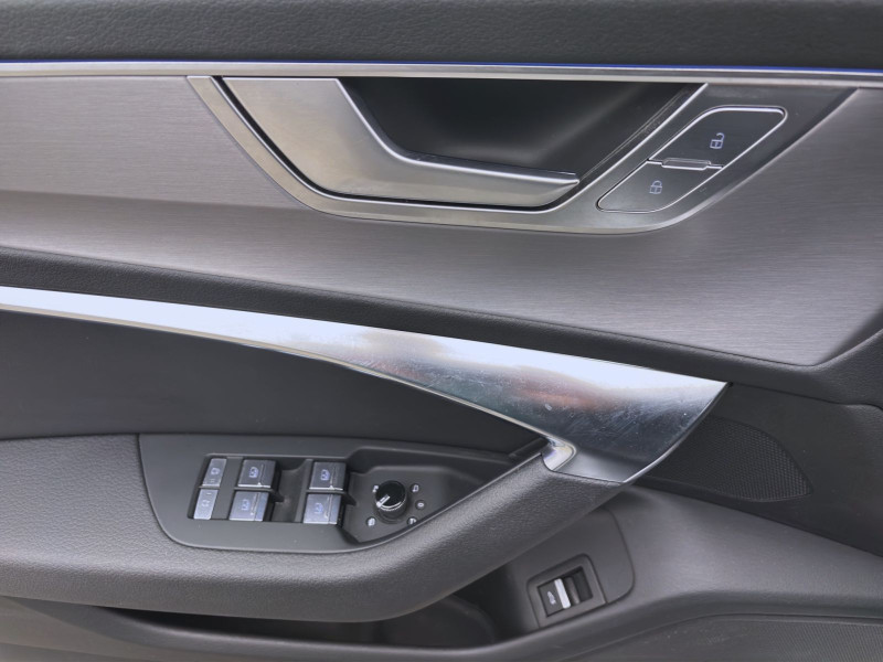 Bild 10: Audi A6 Avant 40 TDI Q S LINE PANO AHK HD-MATRIX NAVI