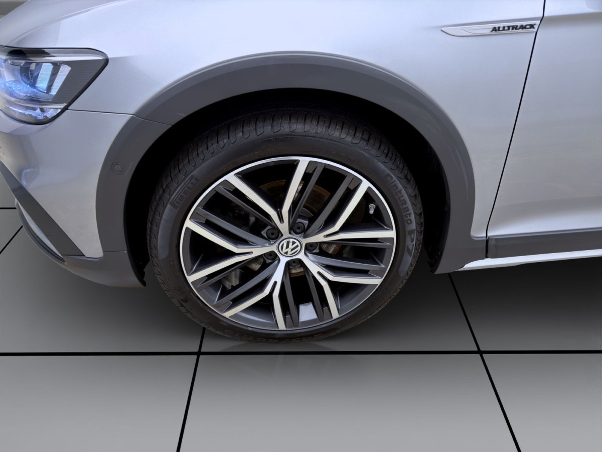 Thumb 8: Volkswagen Passat Variant 2.0 TDI DSG 4M ALLTRACK AHK NAVI KAMERA SITZHZG