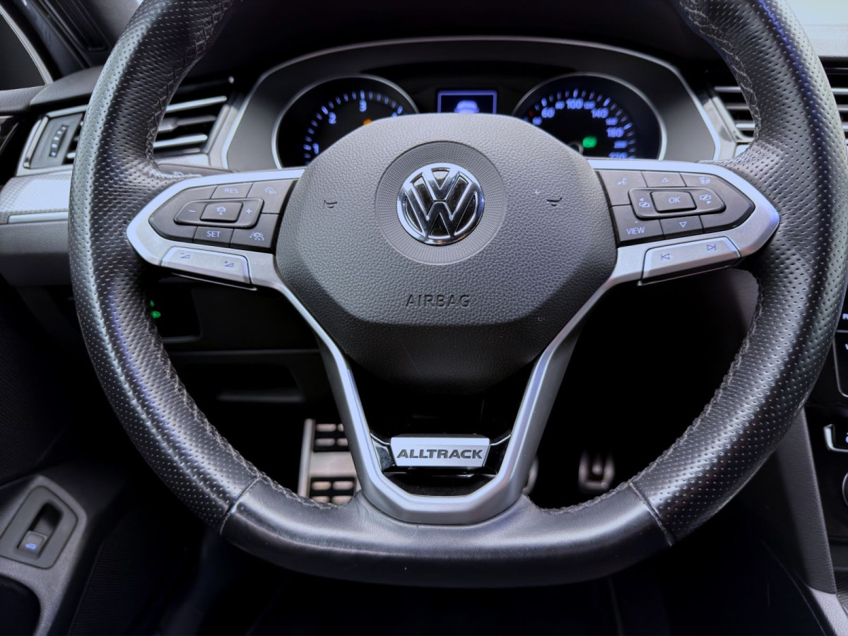 Thumb 12: Volkswagen Passat Variant 2.0 TDI DSG 4M ALLTRACK AHK NAVI KAMERA SITZHZG