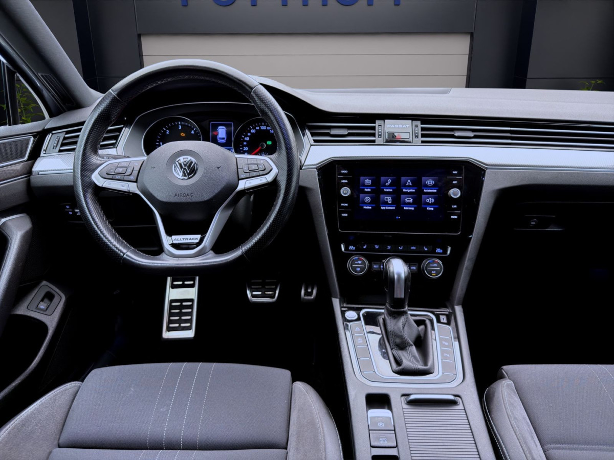 Thumb 13: Volkswagen Passat Variant 2.0 TDI DSG 4M ALLTRACK AHK NAVI KAMERA SITZHZG