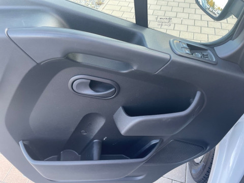 Ansicht 11 - Gebrauchtwagen Fahrzeug, Modell NV400 der Marke Nissan von Verkäufer Autozentrum Walter GmbH & Co. KG