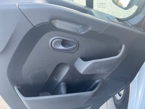 Ansicht 11 - Gebrauchtwagen Fahrzeug, Modell NV400 der Marke Nissan von Verkäufer Autozentrum Walter GmbH & Co. KG