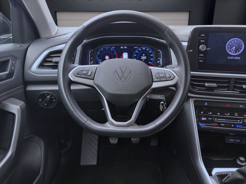 Bild 11: Volkswagen T-Roc 1.0 TSI LIFE STDHZG NAVI SITZHZG PDC