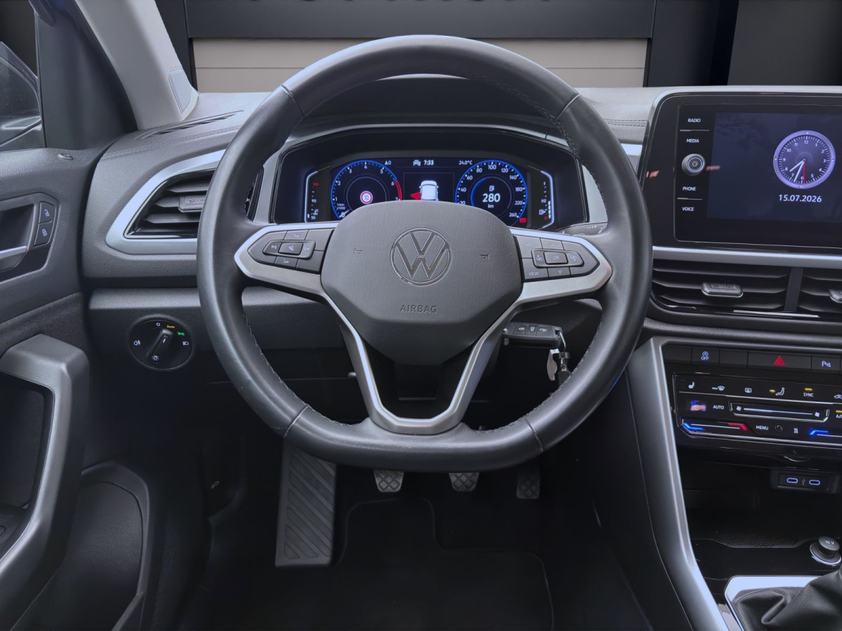 Thumb 11: Volkswagen T-Roc 1.0 TSI LIFE STDHZG NAVI SITZHZG PDC