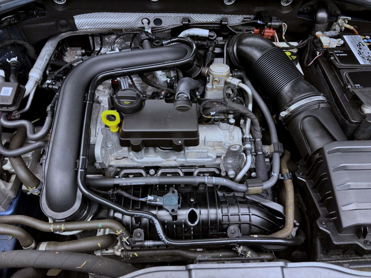 Thumb 18: Volkswagen T-Roc 1.0 TSI LIFE STDHZG NAVI SITZHZG PDC