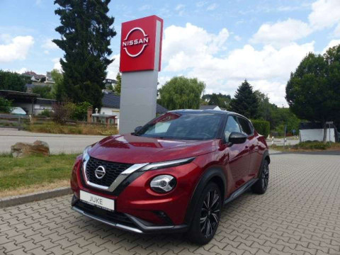 Automodell: Juke in der Farbe rot