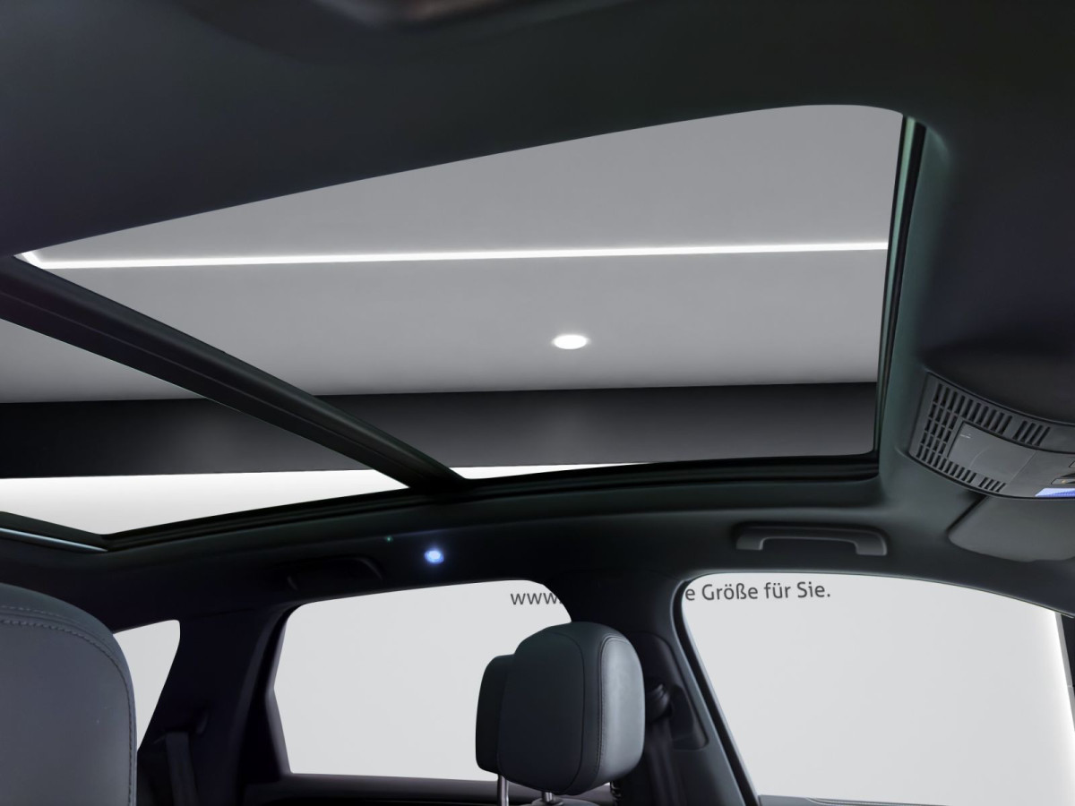 Thumb 17: Volkswagen Touareg 3.0 TSI Tiptronic 4M R-LINE STDHZG PANO IQ.LIGHT LM22