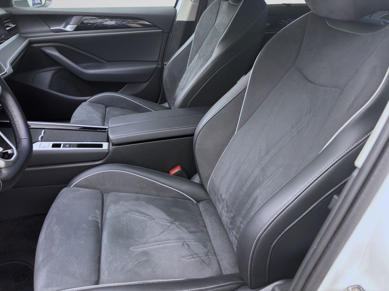 Bild 9: Volkswagen Passat Variant 2.0 TDI DSG ELEGANCE STDHZG AHK NAVI IQ.LIGHT