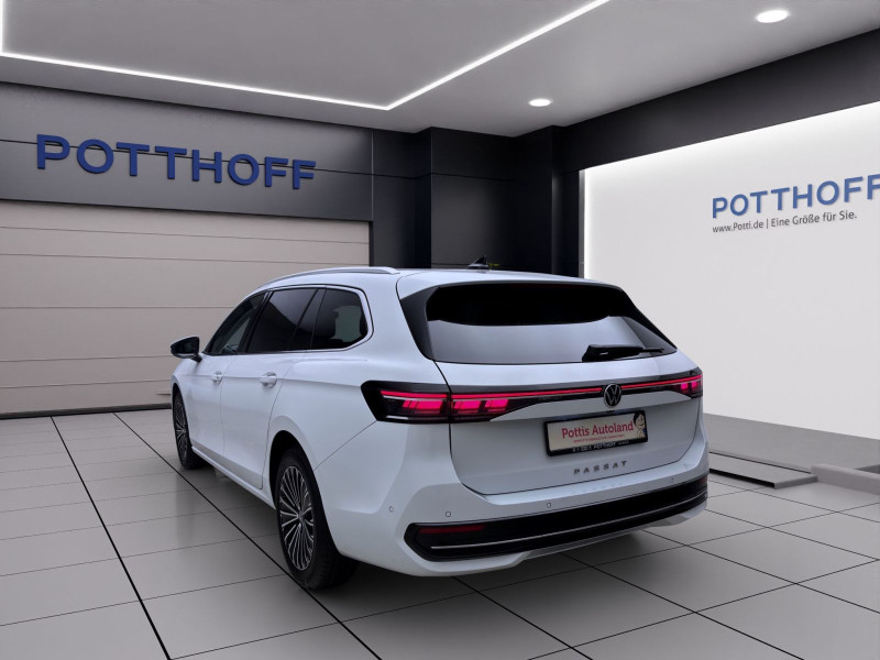 Bild 2: Volkswagen Passat Variant 2.0 TDI DSG ELEGANCE PANO AHK NAVI IQ.LIGHT
