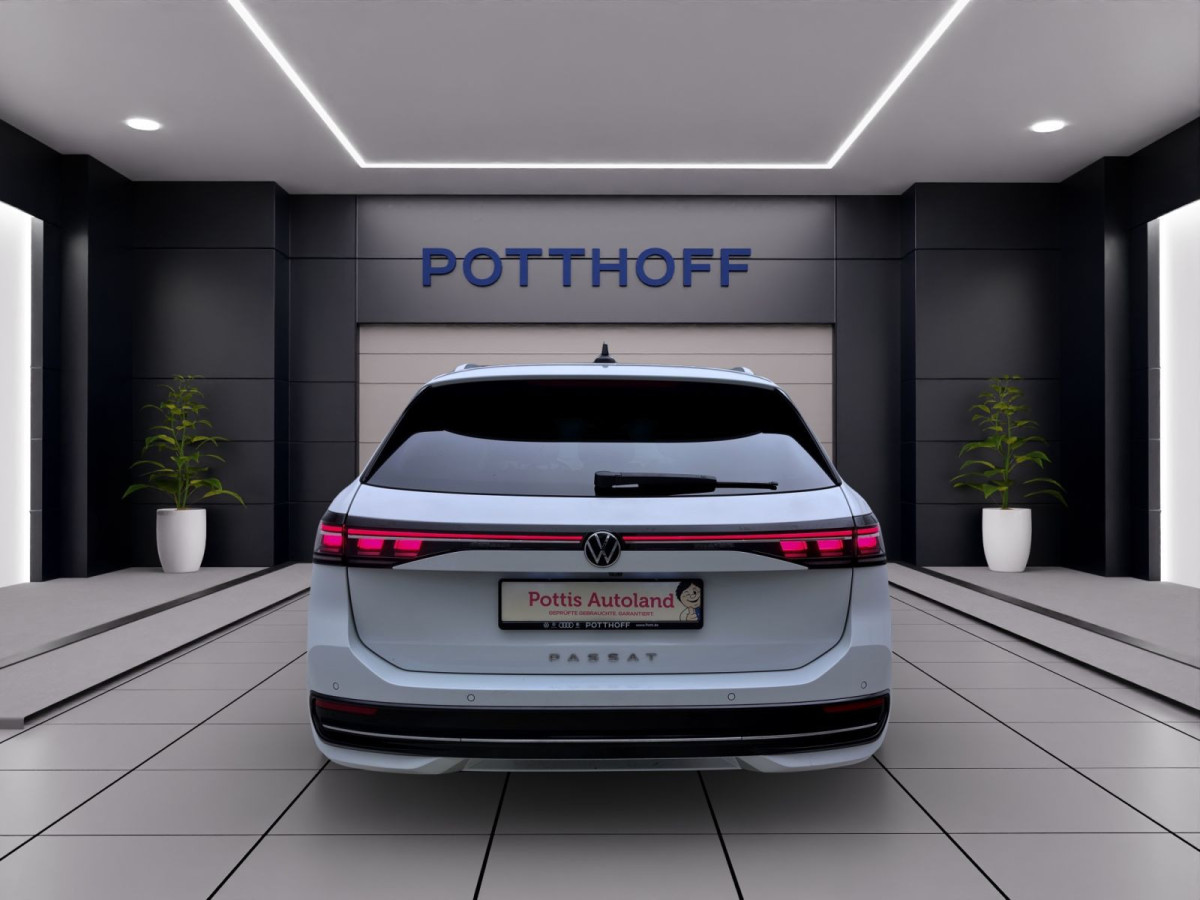Thumb 3: Volkswagen Passat Variant 2.0 TDI DSG ELEGANCE PANO AHK NAVI IQ.LIGHT