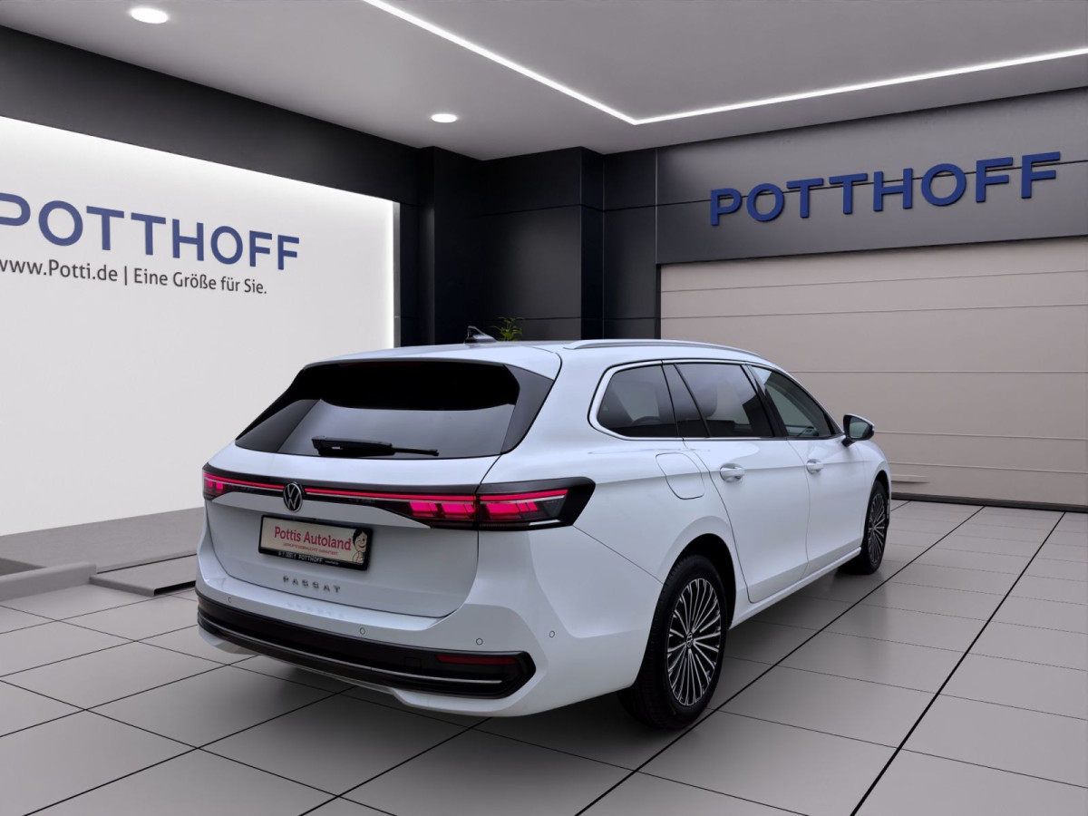 Thumb 5: Volkswagen Passat Variant 2.0 TDI DSG ELEGANCE PANO AHK NAVI IQ.LIGHT