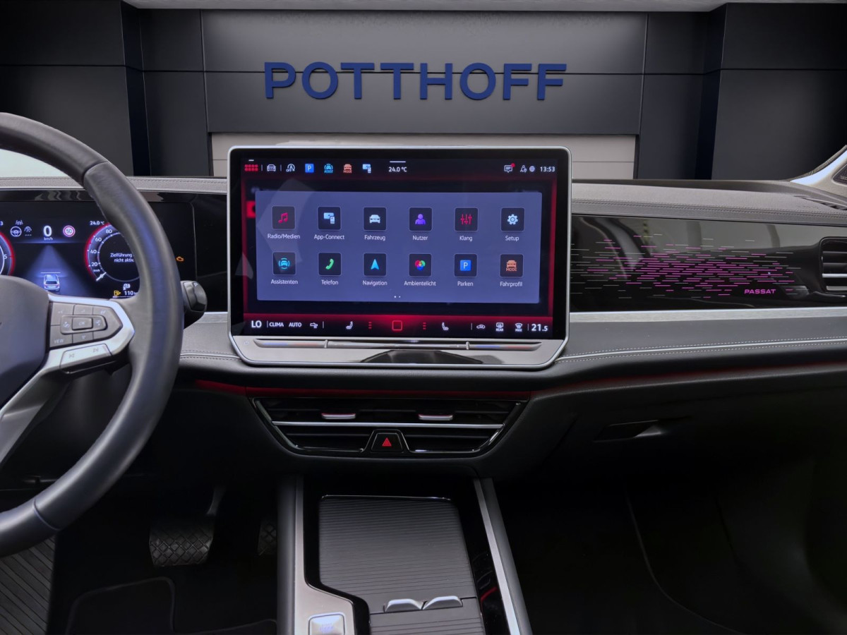 Thumb 14: Volkswagen Passat Variant 2.0 TDI DSG ELEGANCE PANO AHK NAVI IQ.LIGHT