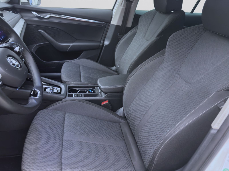 Bild 9: Škoda Octavia Combi 2.0 TDI DSG STYLE NAVI PDC SITZHZG HuD