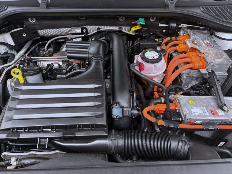 Bild 18: Škoda Octavia Combi 1.4 TSI iV DSG STYLE STDHZG PANO NAVI