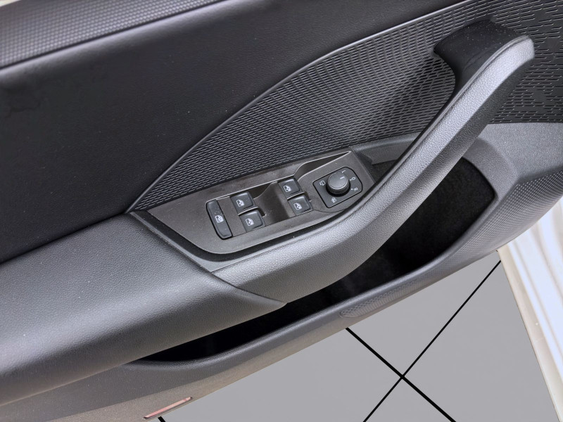 Bild 10: Škoda Octavia Combi 2.0 TDI DSG STYLE AHK NAVI KAMERA HuD