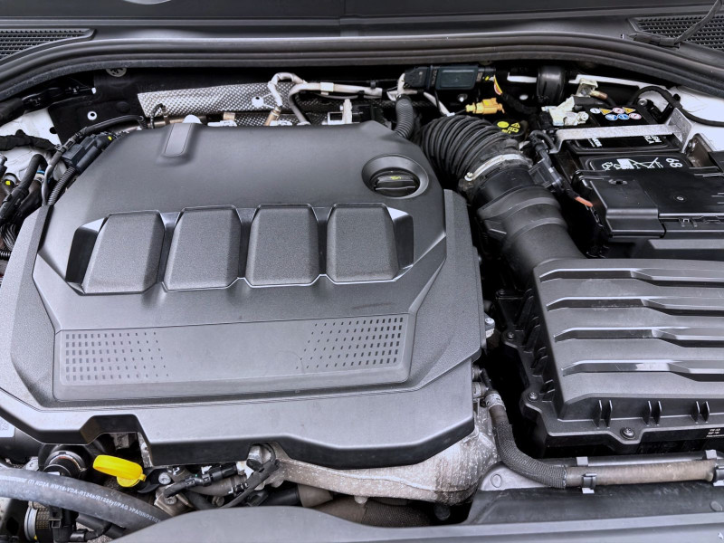 Bild 18: Volkswagen Passat Variant 2.0 TDI DSG ELEGANCE NAVI KAMERA SITZHZG IQ.LIGHT
