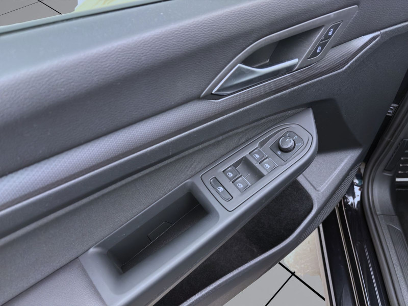 Bild 10: Volkswagen Golf 1.5 TSI ACTIVE STDHZG NAVI HuD KAMERA