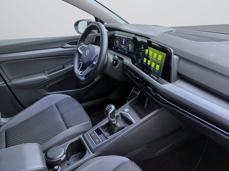 Bild 17: Volkswagen Golf 1.5 TSI ACTIVE STDHZG NAVI HuD KAMERA
