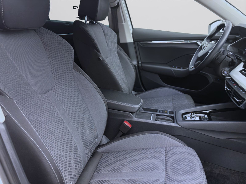 Bild 16: Škoda Octavia Combi 2.0 TDI DSG STYLE AHK NAVI PDC SITZHZG