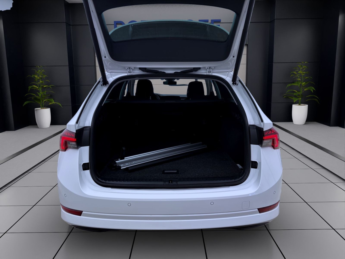 Thumb 4: Škoda Octavia Combi 2.0 TDI DSG STYLE AHK NAVI PDC SITZHZG