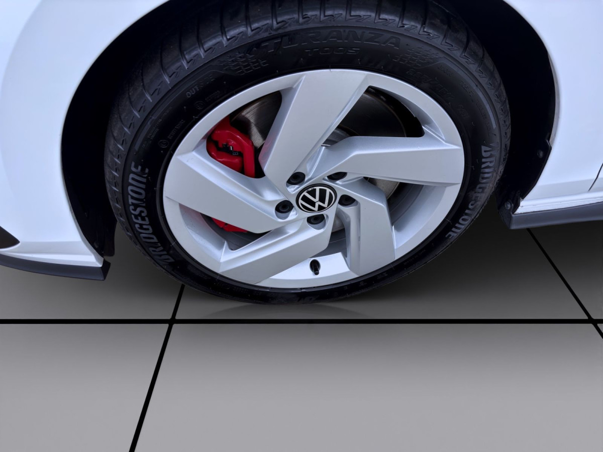 Thumb 8: Volkswagen Golf GTI NAVI KAMERA PDC SITZHZG LED+