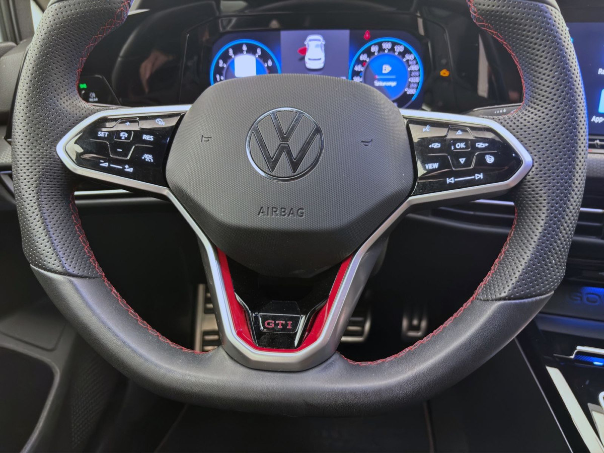 Thumb 12: Volkswagen Golf GTI NAVI KAMERA PDC SITZHZG LED+