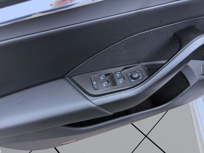 Bild 10: Škoda Octavia Combi 2.0 TDI DSG STYLE PANO AHK NAVI PDC