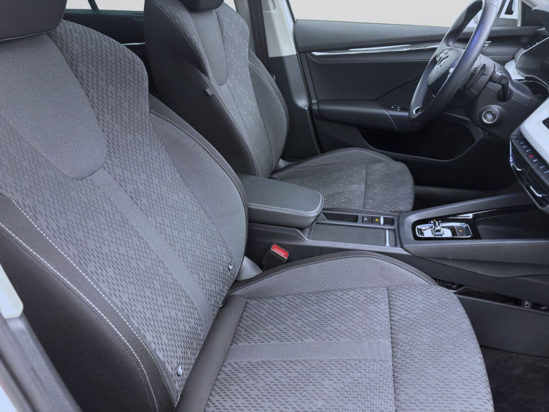 Bild 16: Škoda Octavia Combi 2.0 TDI DSG STYLE PANO AHK NAVI PDC