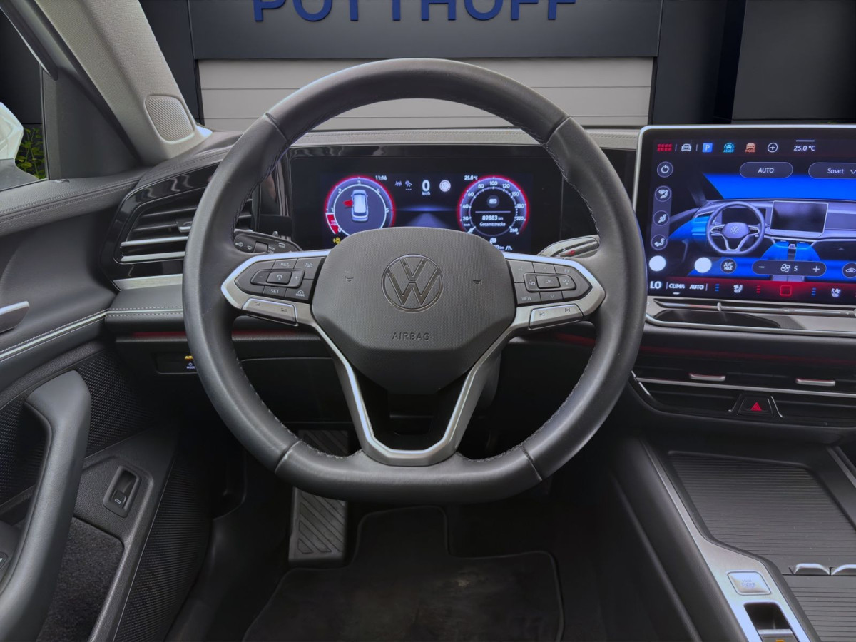 Thumb 11: Volkswagen Passat Variant 2.0 TDI DSG BUSINESS AHK NAVI KAMERA DCC