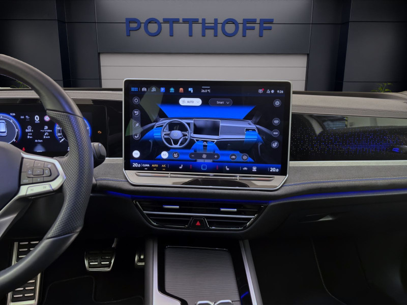 Bild 14: Volkswagen Passat Variant 2.0 TDI DSG 4M R-LINE STDHZG PANO AHK NAVI