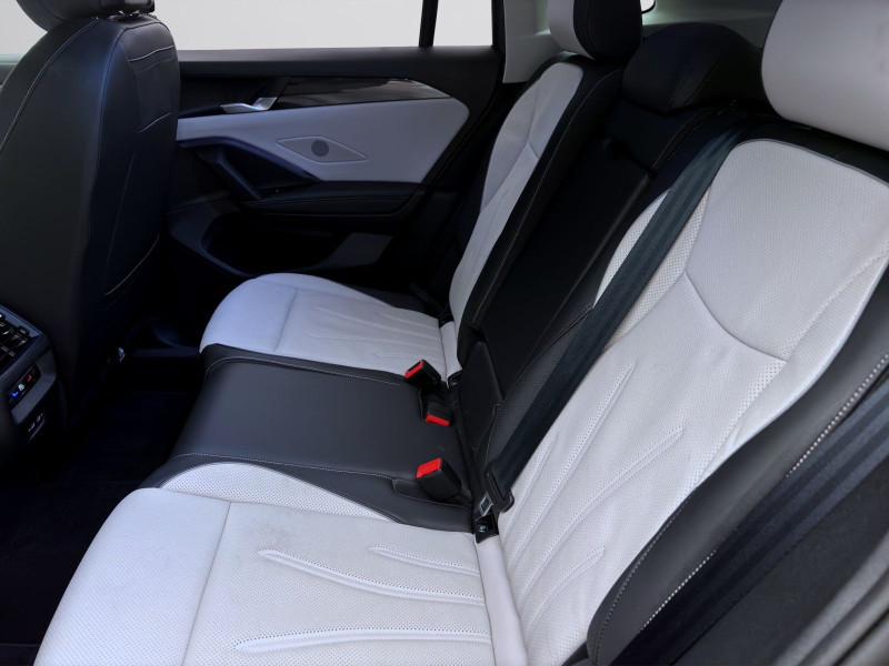 Bild 15: Volkswagen Tiguan 2.0 TDI DSG 4M ELEGANCE AHK KAMERA NAVI PDC