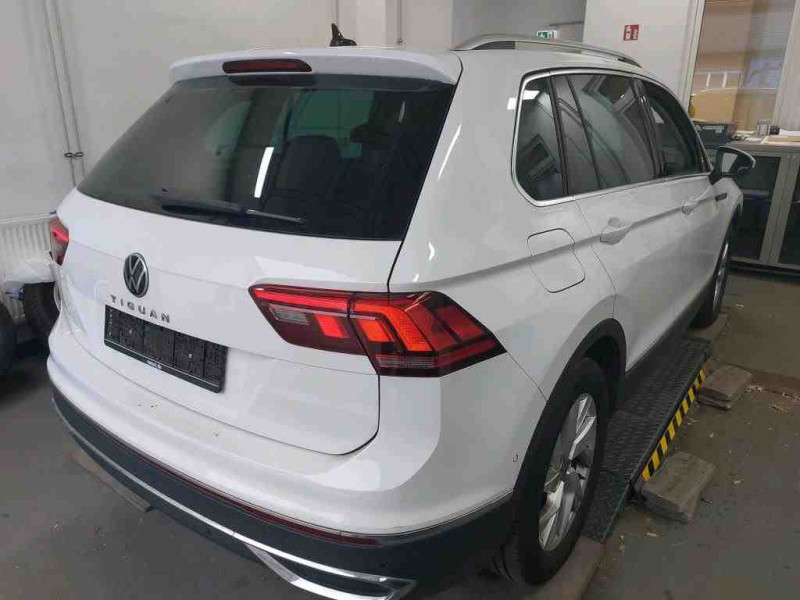 Bild 3: Volkswagen Tiguan 2.0 TDI DSG ELEGANCE STDHZG NAVI KAMERA MATRIX