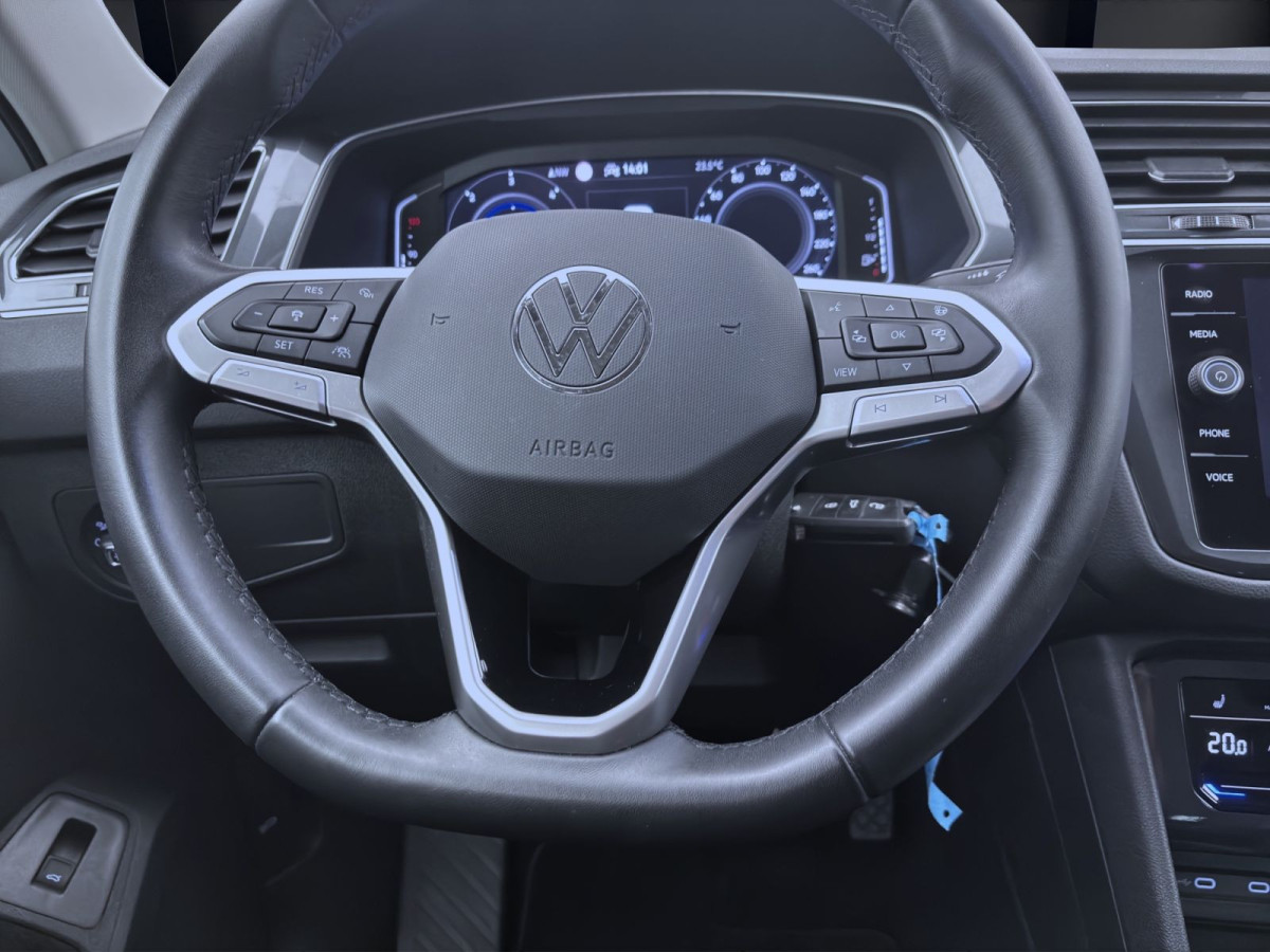 Thumb 12: Volkswagen Tiguan 2.0 TDI DSG ELEGANCE STDHZG NAVI KAMERA MATRIX