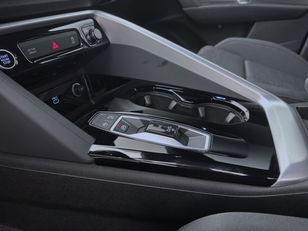 Thumb 20: Audi Q5 Sportback TDI Q ADVANCED AHK KAMERA SITZHZG PDC