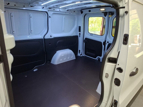 Ansicht 14 - Neuwagen Fahrzeug, Modell Primastar der Marke Nissan von Verkäufer Autohaus Peter Müller GmbH