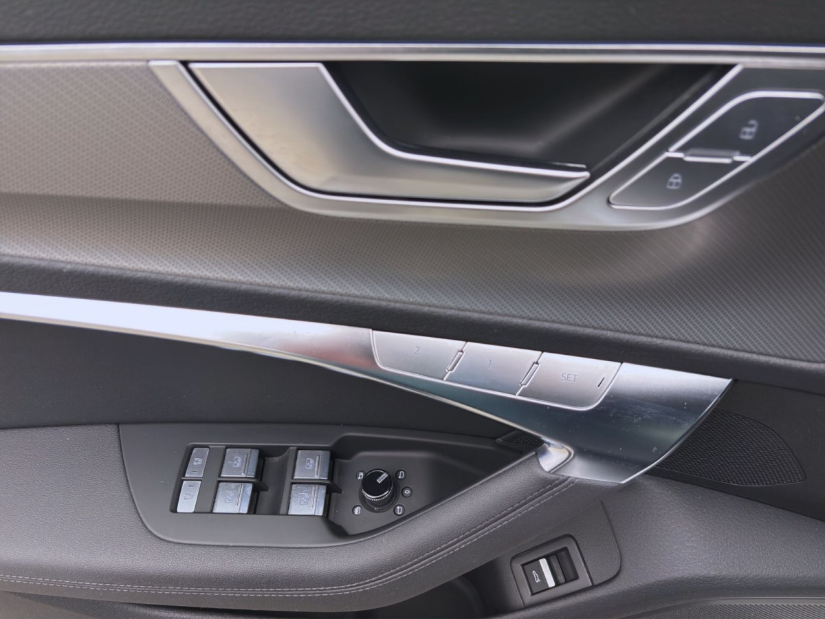 Thumb 10: Audi A6 50 TDI Q DESIGN PANO STDHZG B&O MATRIX NAVI+