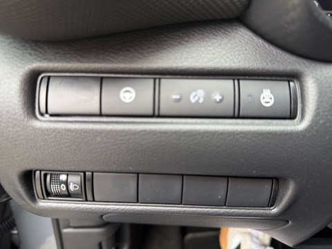 Ansicht 18 - Gebrauchtwagen Fahrzeug, Modell Juke der Marke Nissan von Verkäufer Autohaus Paul Vertriebs GmbH & Co.KG