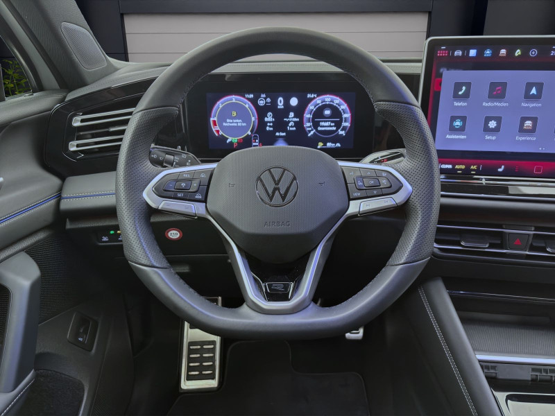 Bild 11: Volkswagen Tiguan 2.0 TDI DSG 4M R-LINE MATRIX NAVI HuD AHK