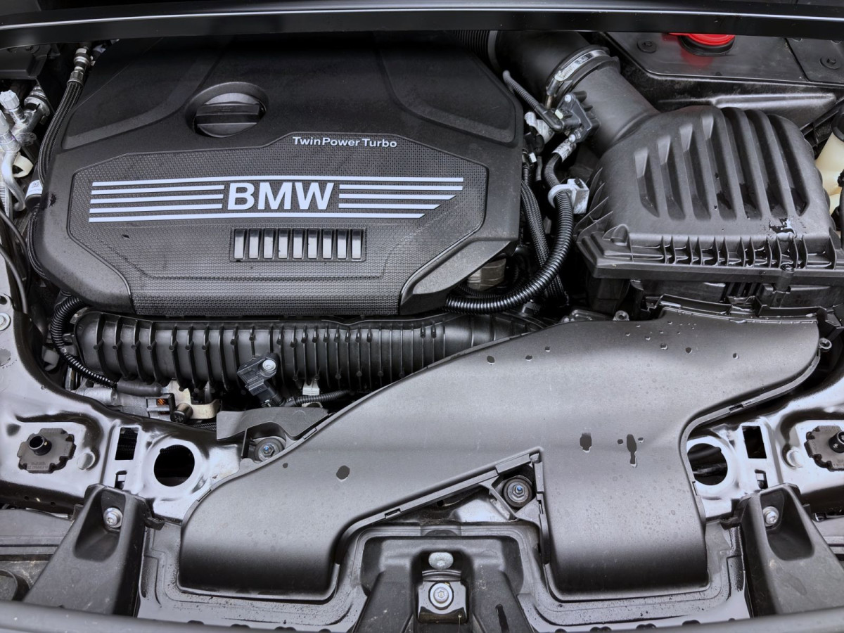Thumb 18: BMW X2 sDrive 20 i M SPORT NAVI HuD LED GRA