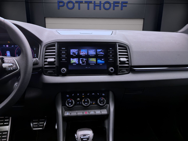Bild 14: Škoda Karoq 2.0 TSI DSG 4x4 SPORTLINE SITZHZG PDC MATRIX KLIMA