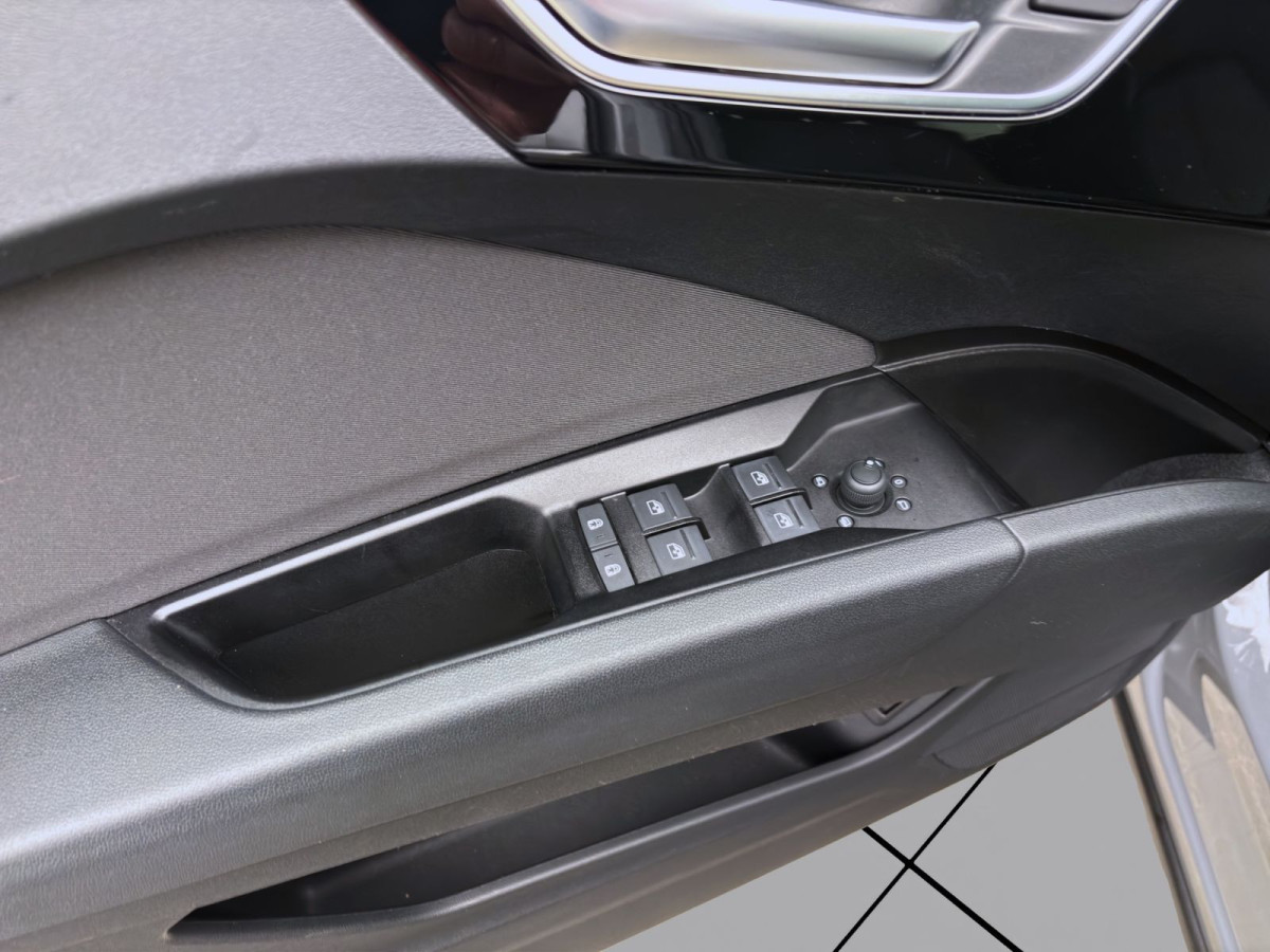 Thumb 10: Audi Q4 Sportback e-tron 40 PANO KAMERA LED SITZHZG KLIMA