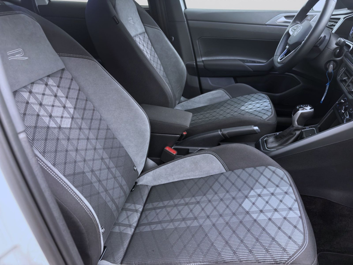Thumb 16: Volkswagen Polo 1.0 TSI DSG R-LINE MATRIX NAVI KLIMA SHZG
