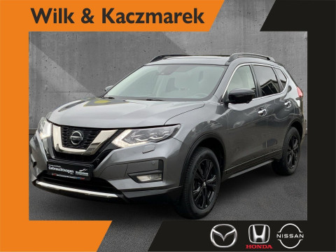Automodell: X-Trail in der Farbe grau