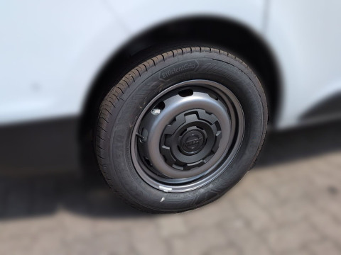 Ansicht 7 - Neuwagen Fahrzeug, Modell Primastar der Marke Nissan von Verkäufer C. Thomsen GmbH